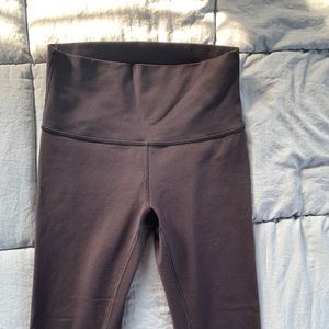 lululemon Wunder Under high rise 25” *full on Luon